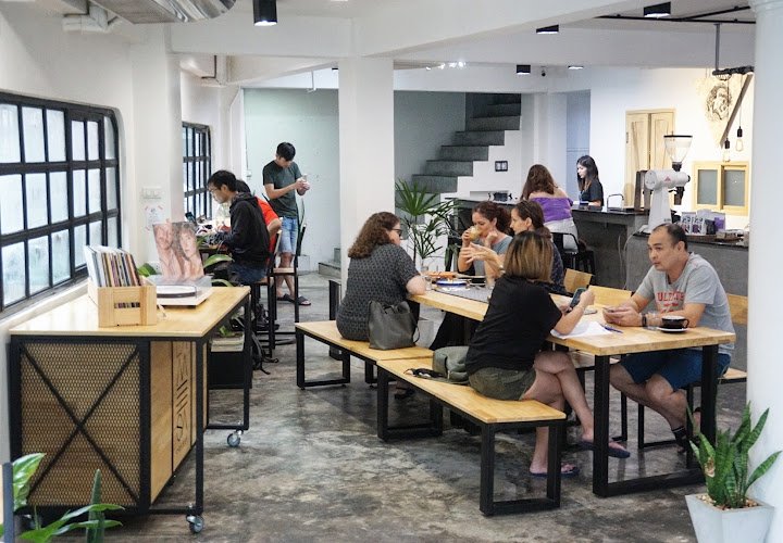 La Mesa Coffee Co. coworking space in Bang Na, Thailand 1