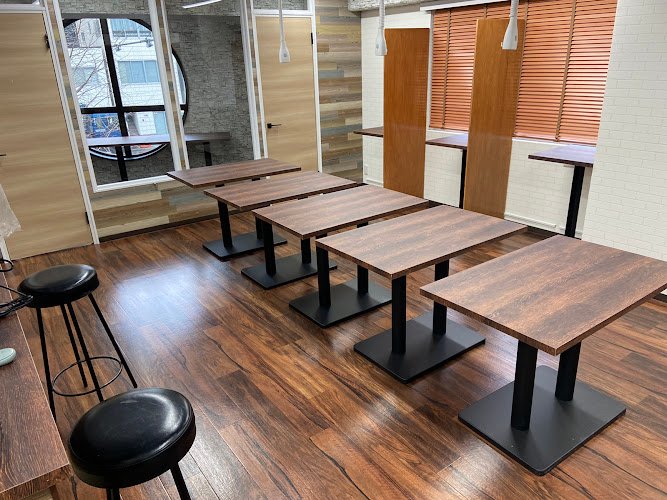 WORKERS CAFE by Feathers coworking space in Bunkyo City, Japan 1