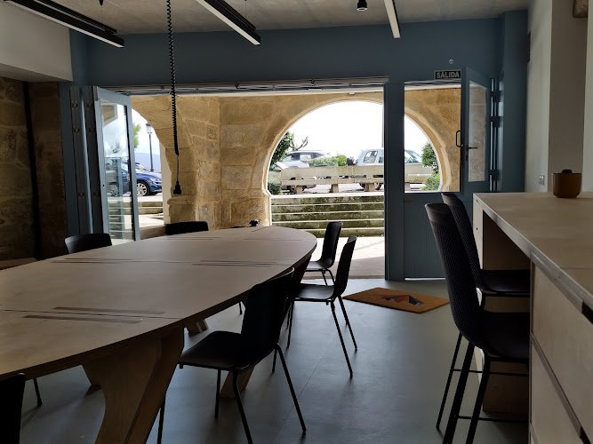 Espazo A Maceta coworking space in Muros, Spain 1