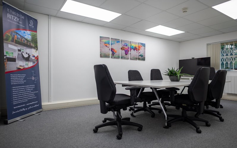 Ritzy Offices coworking space in Swindon, United Kingdom of Great Britain and Northern Ireland 1