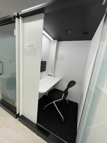 テレワークブース品川Ⅰ 京急第11ビル coworking space in Minato City, Japan 1