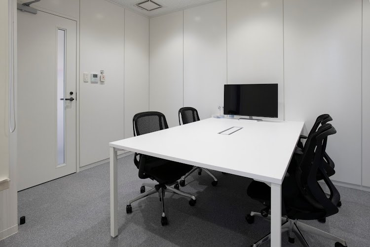 ジザイ 中野 coworking space in Nakano City, Japan 1