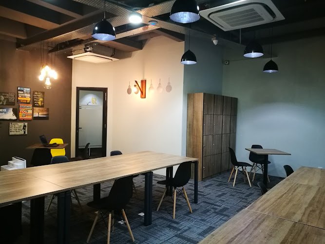 EZ Space Office Plaza Arkadia coworking space in Kuala Lumpur, Malaysia 1