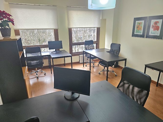 CNVigo - Centro de negocios de Vigo coworking space in Vigo, Spain 1