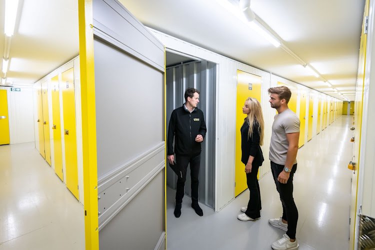 Storage World Self Storage Hale & Wilmslow coworking space in Manchester, United Kingdom of Great Britain and Northern Ireland 1