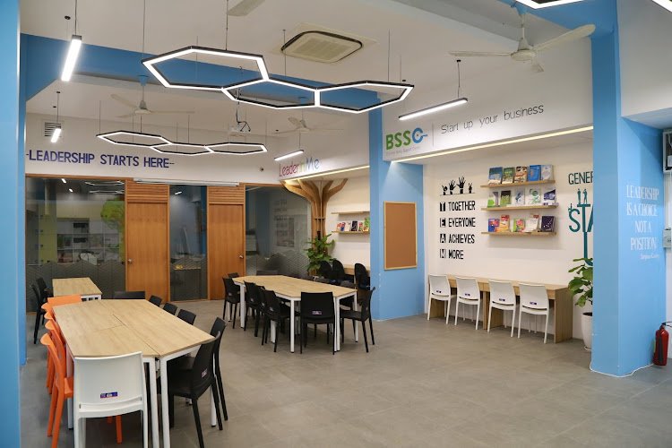 Không Gian Khởi nghiệp Phú Nhuận coworking space in Ho Chi Minh City, Viet Nam 1