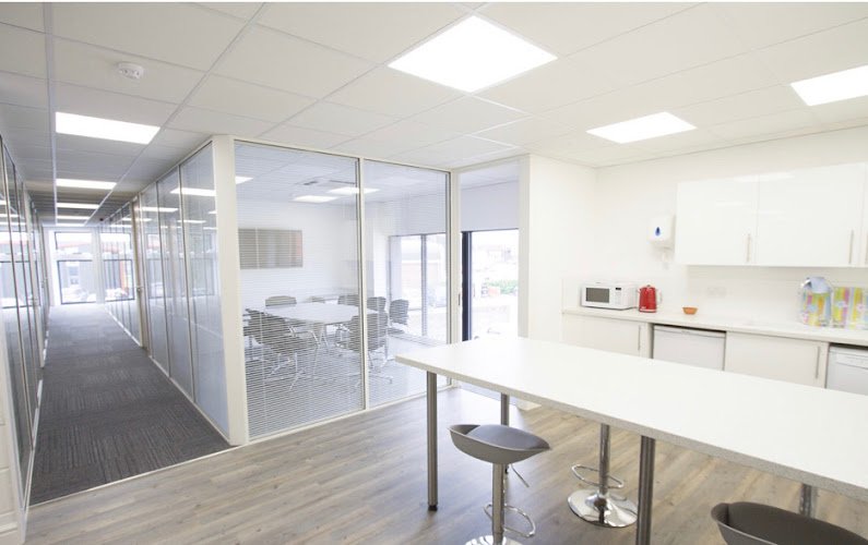 No.11 Serviced Offices Farnham coworking space in Farnham, United Kingdom of Great Britain and Northern Ireland 1