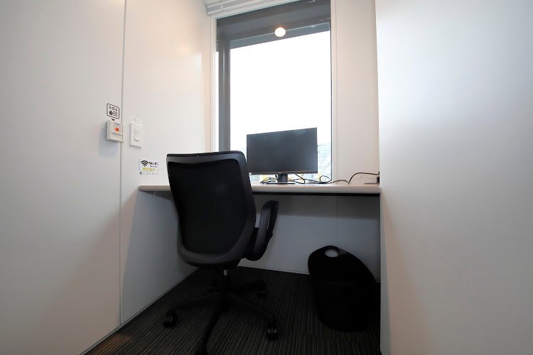 ジザイ 三越前２ coworking space in Chuo City, Japan 1