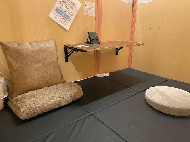CREATEBOX 甲府駅前店 coworking space in Kofu, Japan 1