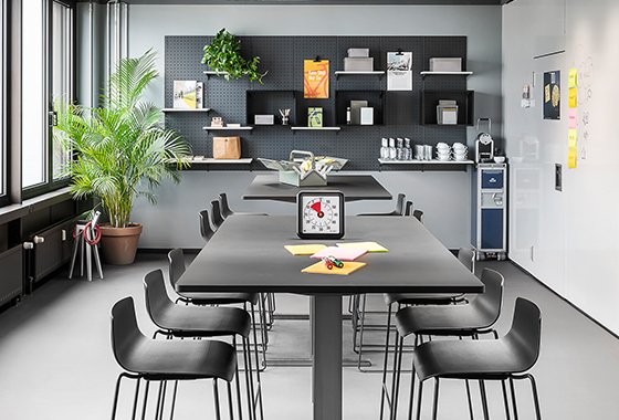 Design Offices Frankfurt Wiesenhüttenplatz coworking space in Frankfurt am Main, Germany 1