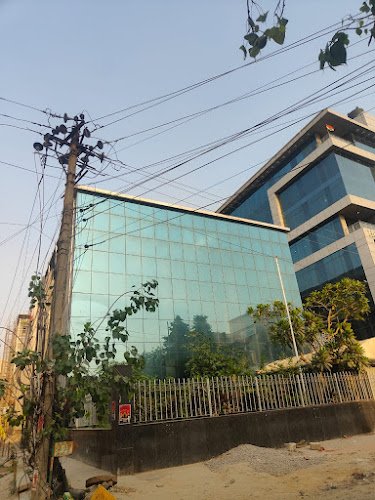 Cabin & Co-Workhub coworking space in Gurugram, India 1
