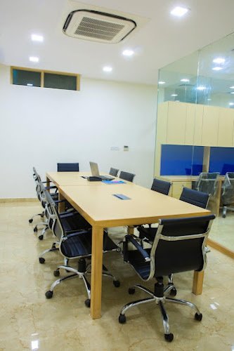Hub and Oak Coworking - C-Block Defence Colony coworking space in New Delhi, India 1