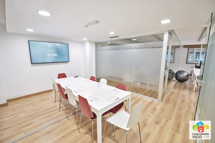 Coworking Vigo coworking space in Vigo, Spain 1