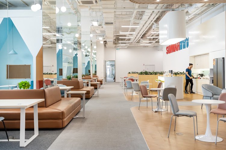 Sunwah Innovation Center coworking space in Ho Chi Minh City, Viet Nam 1