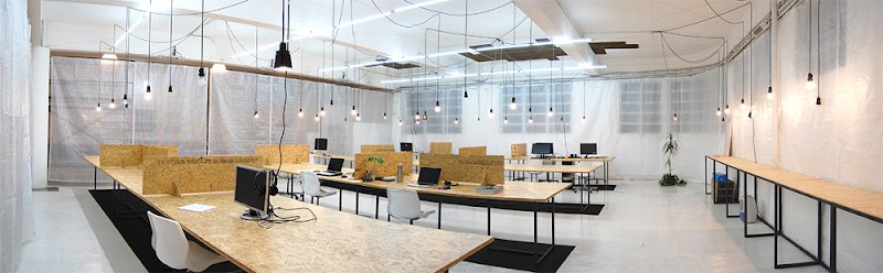 OFICINA 2 coworking space in Porto, Portugal 1