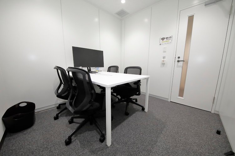 ジザイ 虎ノ門 coworking space in Minato City, Japan 1