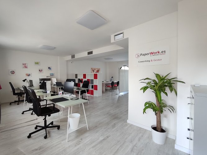 Paperwork Fuengirola - Coworking & Gestor coworking space in Fuengirola, Spain 1