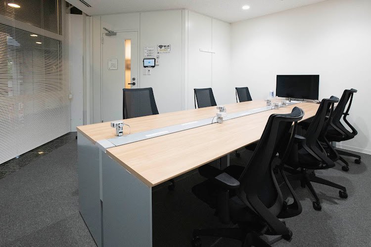 ジザイ 渋谷宮益坂2 coworking space in Shibuya, Japan 1