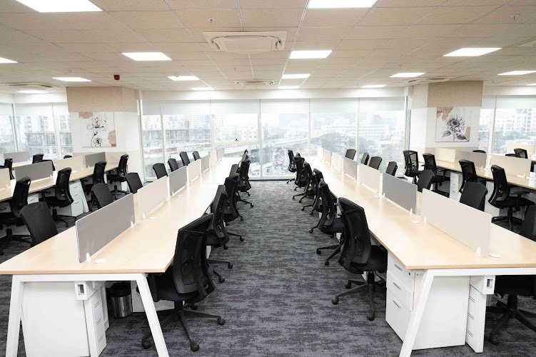 43 EQ Smartworks coworking space in Pune, India 1