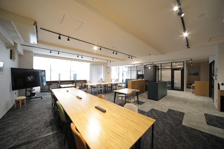Kaeru.Creative.Square18 coworking space in Sapporo, Japan 1