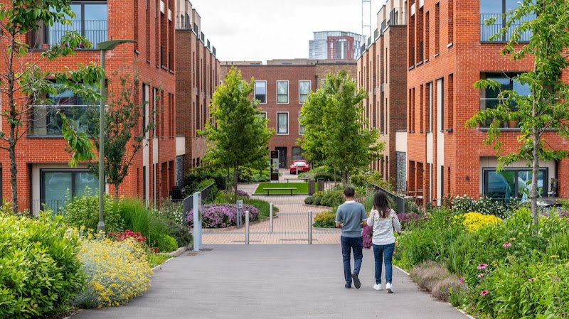 Redrow - Colindale Gardens coworking space in London, United Kingdom of Great Britain and Northern Ireland 1