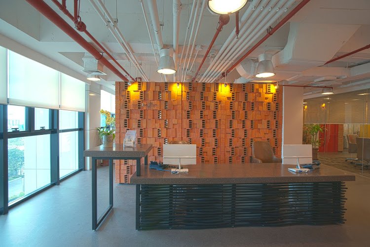 Regus - Cebu, Apple One Equicom Tower coworking space in Cebu City, Philippines 1