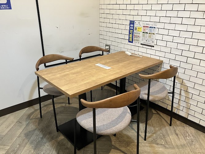 coin space コインスペース三宮オーパ2店[9階] coworking space in Kobe, Japan 1