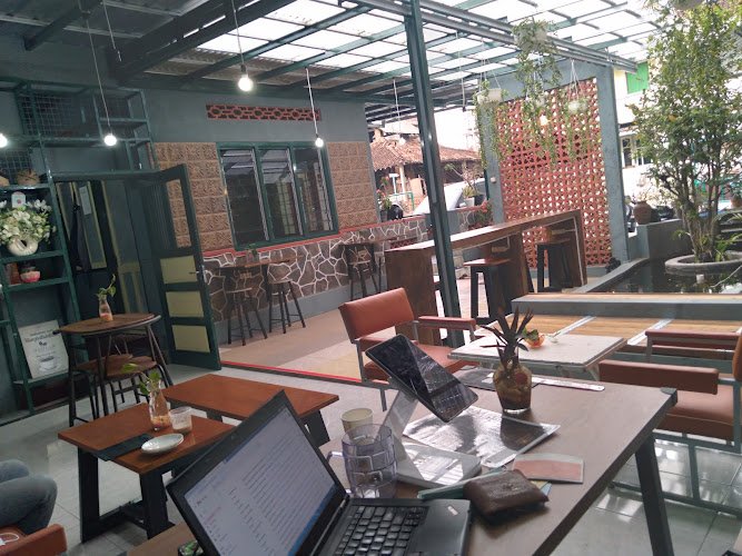 PLUGIN COFFEE AND CO WORKING SPACE coworking space in Sleman Regency, Indonesia 1
