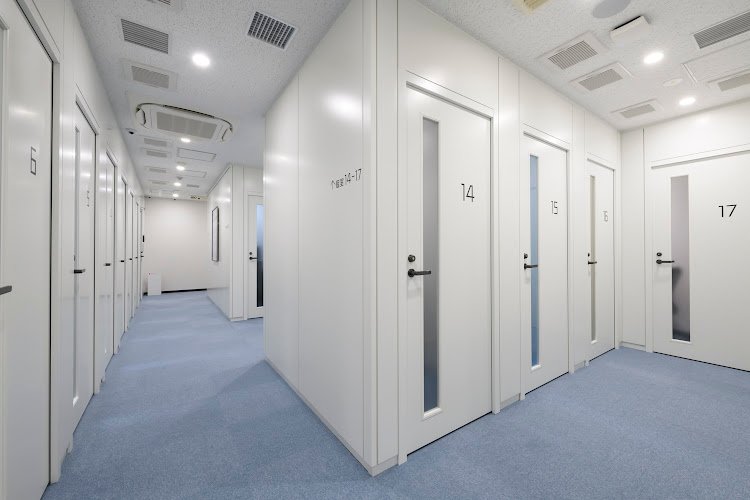 ジザイ 新横浜2 coworking space in Yokohama, Japan 1