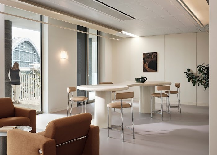 Fora - Gridiron Building coworking space in London, United Kingdom of Great Britain and Northern Ireland 1