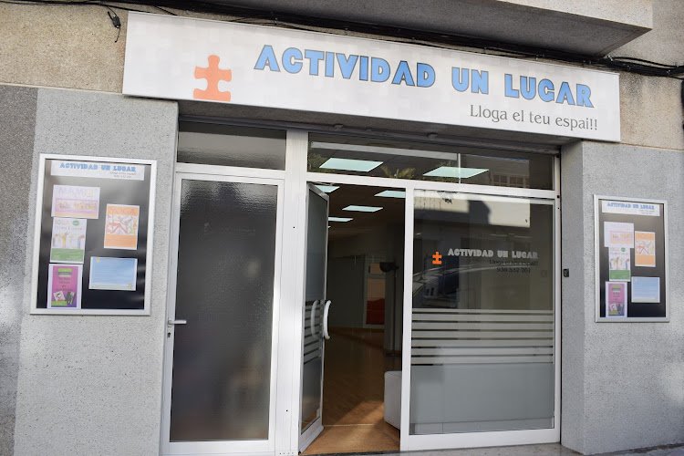 Actividad un Lugar coworking space in Sant Pere de Ribes, Spain 1