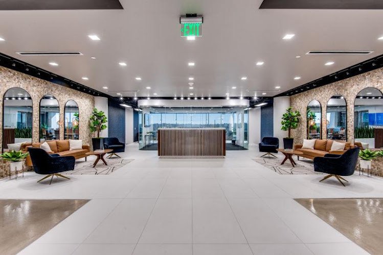 Lucid Private Offices - Las Colinas coworking space in Irving, United States of America 1