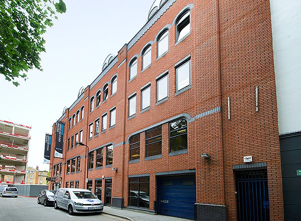 Workspace® | Peer House coworking space in London, United Kingdom of Great Britain and Northern Ireland 1