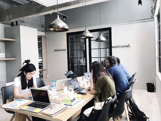 mashmellow coworking space in Watthana, Thailand 1