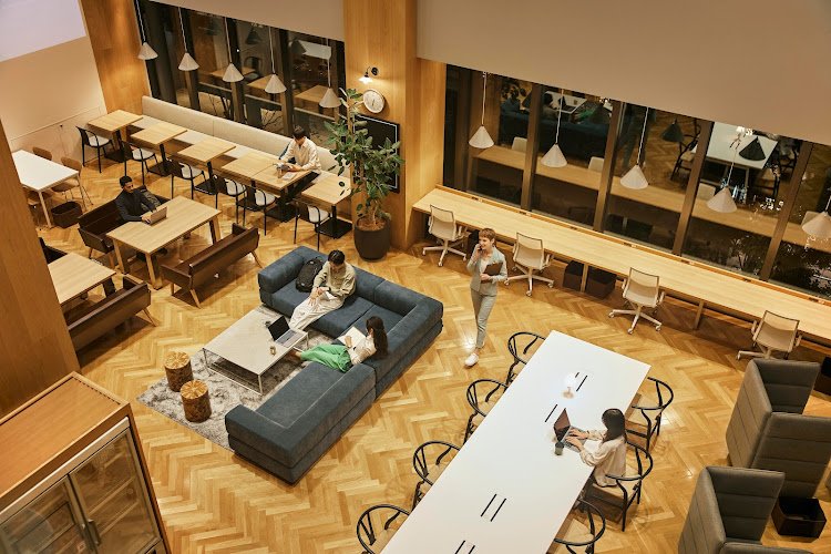 SENQ 京橋 coworking space in Chuo City, Japan 1