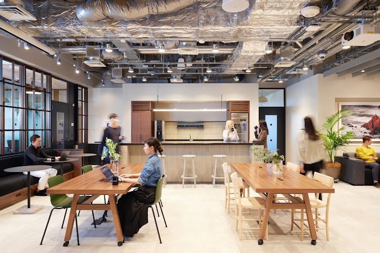 WeWork Akasaka Green Cross coworking space in Minato City, Japan 1