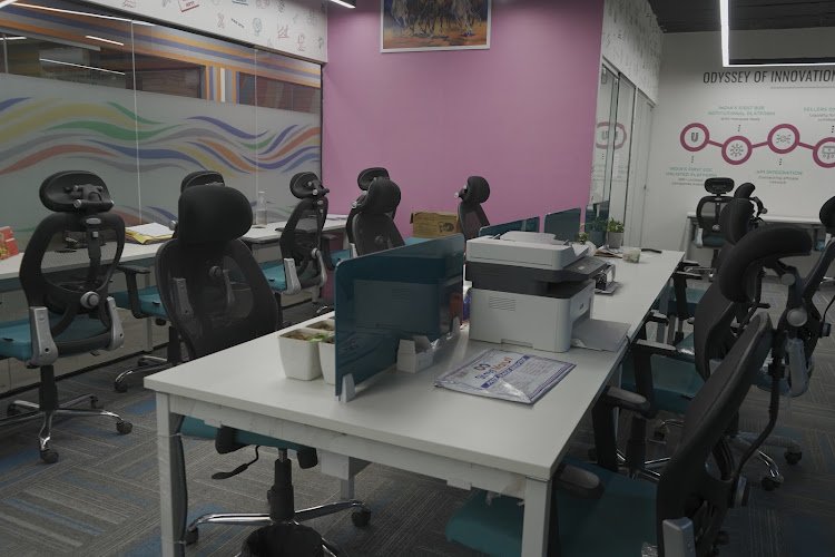 Coworkkeys - Golf Course Road coworking space in Gurugram, India 1