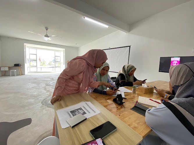 Oren Digital Malaysia I Digital Marketing Services coworking space in Kota Bharu, Malaysia 1