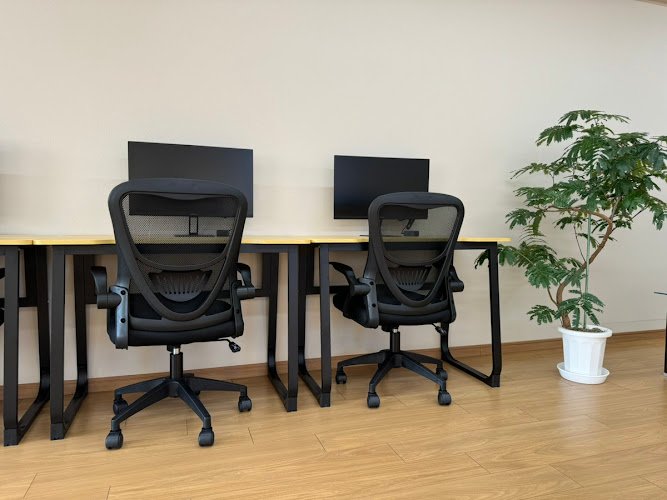 動画編集Factry＋福山校／コワーキングスペース 3C-BASE coworking space in Fukuyama, Japan 1