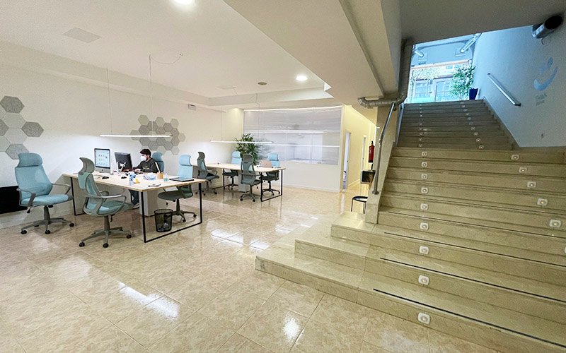 Cowork Plus coworking space in Santiago de Compostela, Spain 1