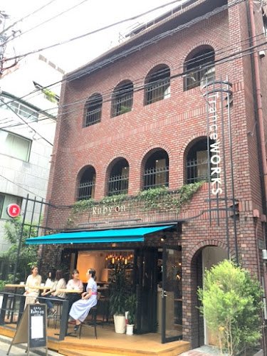 Trance Works Aoyama coworking space in Shibuya, Japan 1
