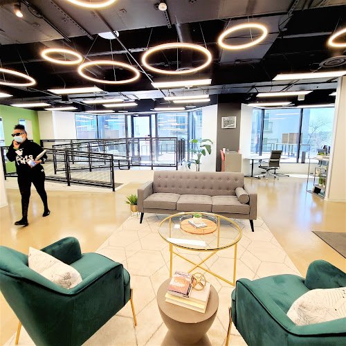 Lucid Private Offices - Uptown Dallas / Central Expressway coworking space in Dallas, United States of America 1