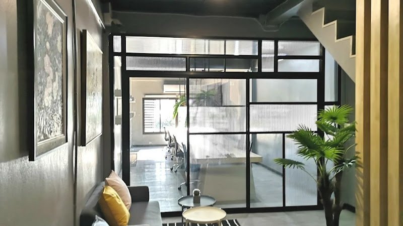 CraftZpace - Service Private Office & Studio coworking space in Phaya Thai, Thailand 1