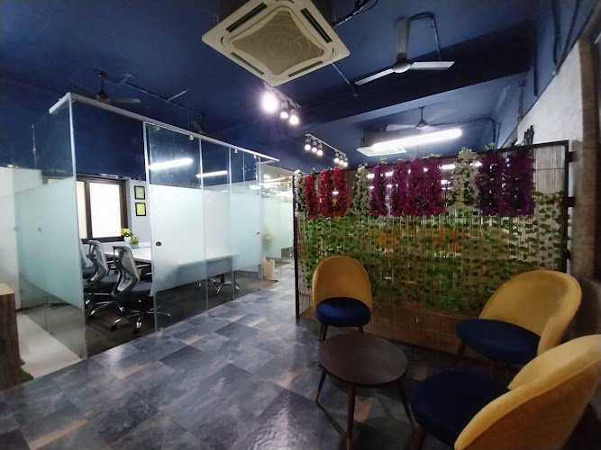 Sollace Co-works coworking space in New Delhi, India 1