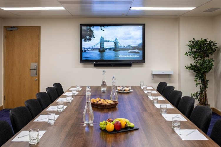 Best Meeting & Training Rooms - MyOffice-Hub coworking space in New Delhi, India 1