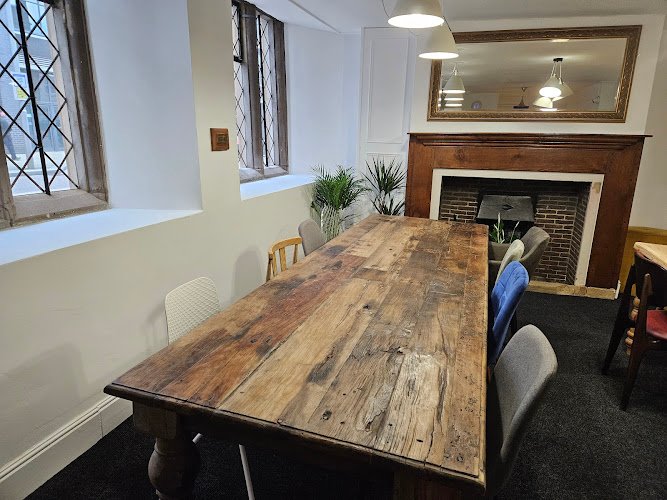 Square Feet Offices, Coworking and meetings: Northampton, Hazelrigg House coworking space in Northampton, United Kingdom of Great Britain and Northern Ireland 1