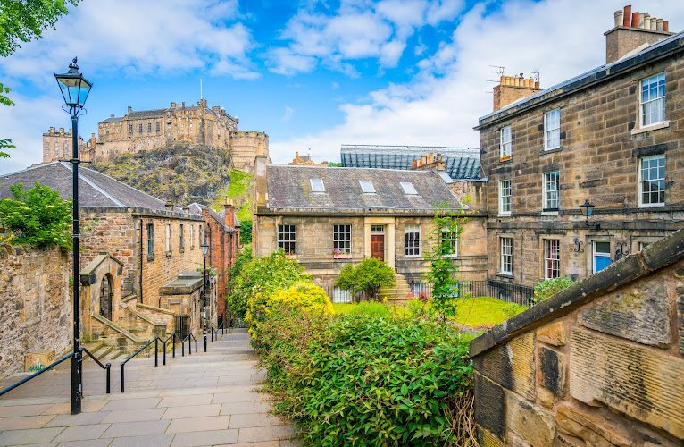 Local Eyes Walking Tours coworking space in Edinburgh, United Kingdom of Great Britain and Northern Ireland 1