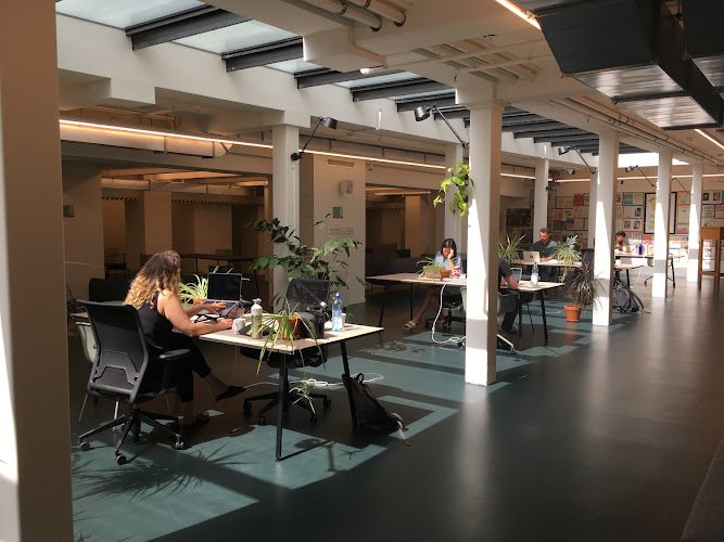 bUm - Raum für solidarisches Miteinander coworking space in Berlin, Germany 1