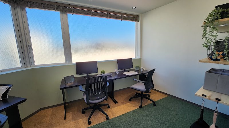 BIZcomfort葛西 coworking space in Edogawa City, Japan 1