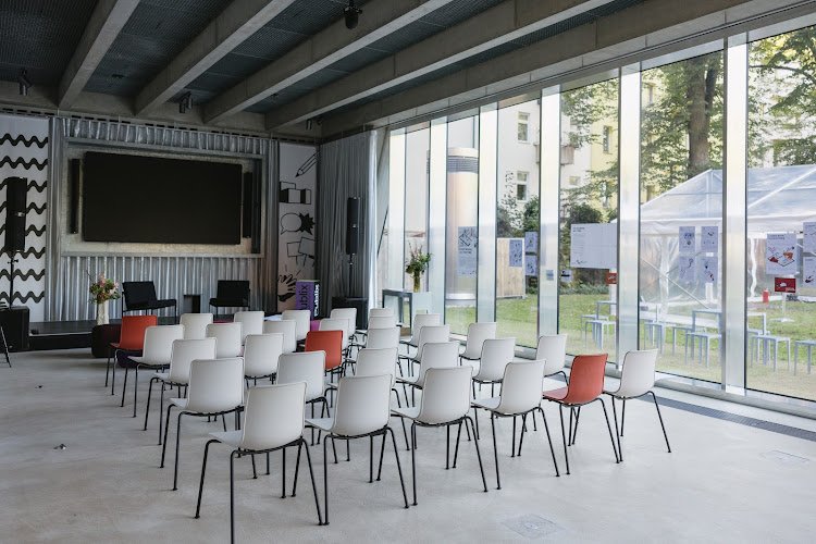 Publix coworking space in Berlin, Germany 1